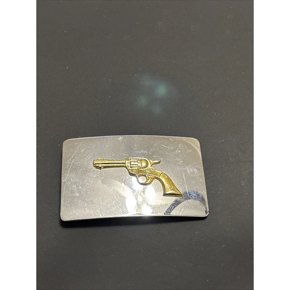 Vintage Made In USA Silver Tone Belt Buckle Gold Revolver Western Pistol Gun